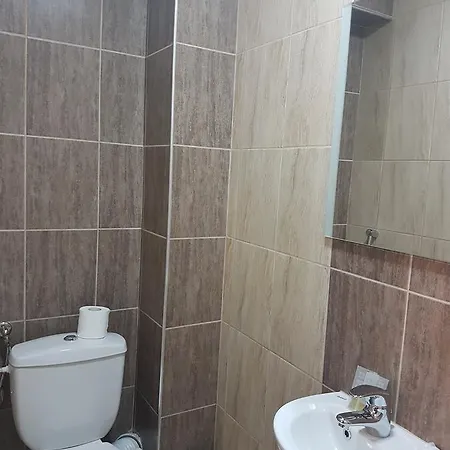 بيت ضيافة Eli *